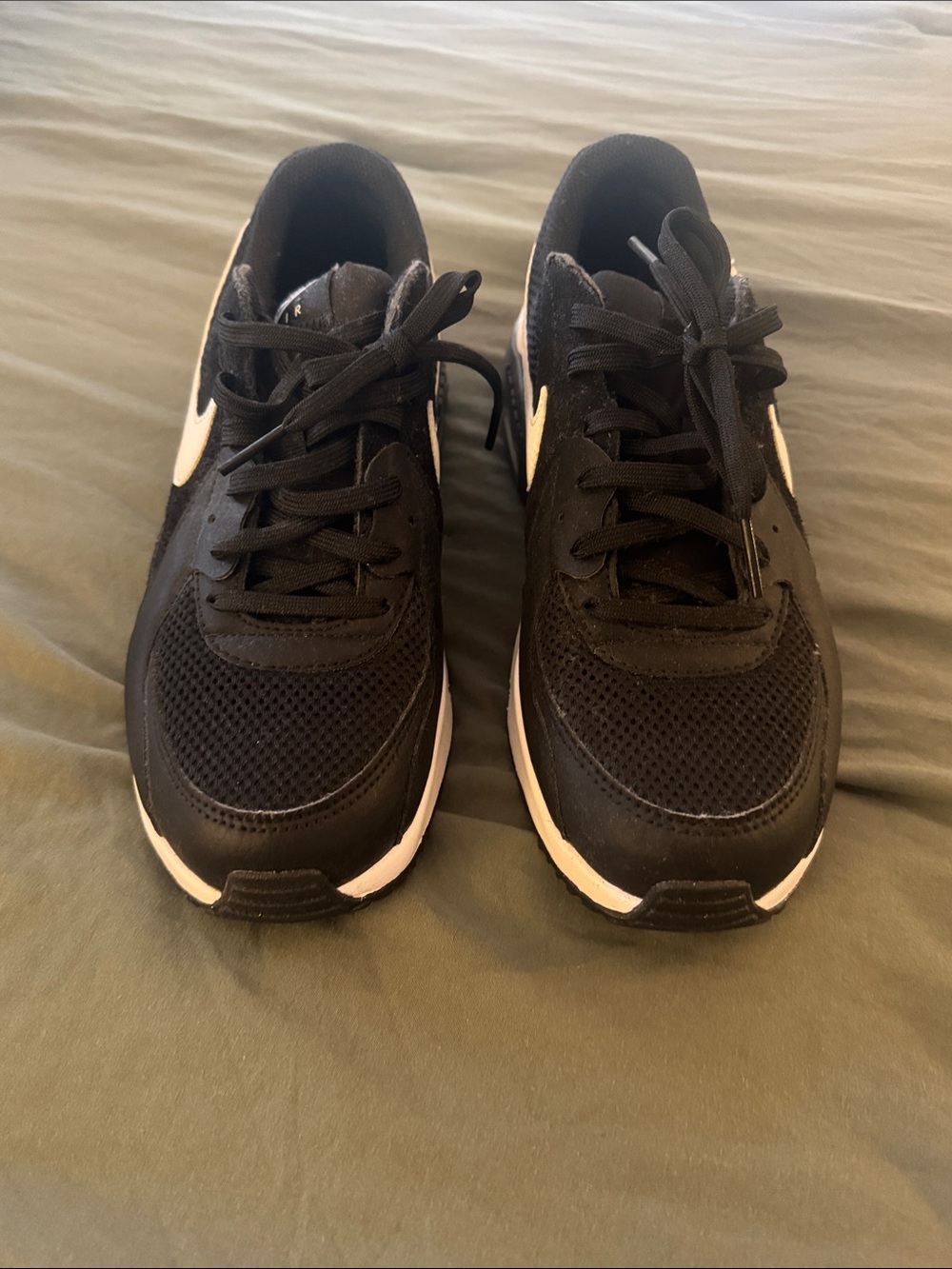 Nike Black and White Air Max Sneakers - Picture 3 of 8
